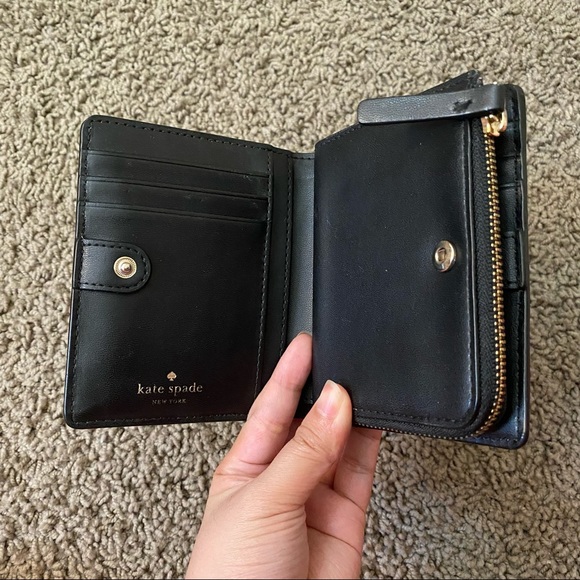 Kate Spade Wallet - Picture 5 of 6